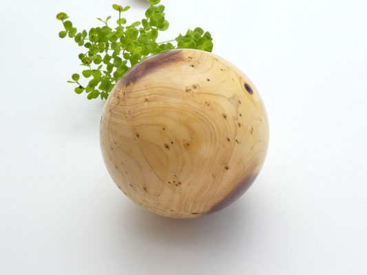 Holzkugel aus chinesischem Wacholder 76 mm