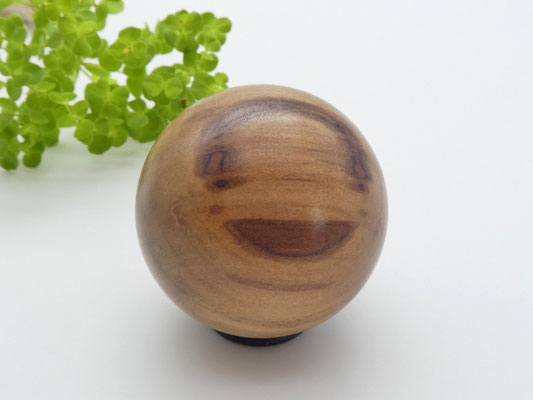 Holzkugel aus Amber, 48 mm