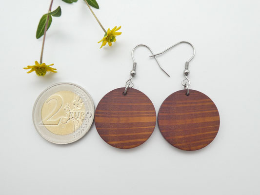 Ohrringe aus Sheoak