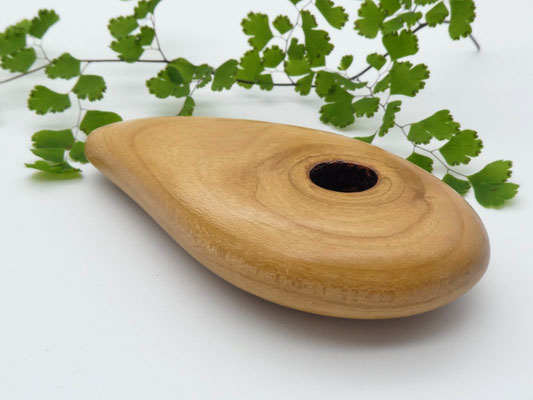 Handschmeichler aus Kirsche