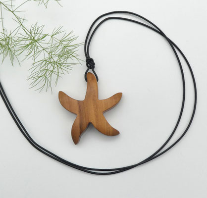 Seestern-Anhänger aus Apfelbaum