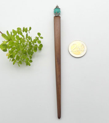 Haarstab aus Zwetschge & gefärbte Jade