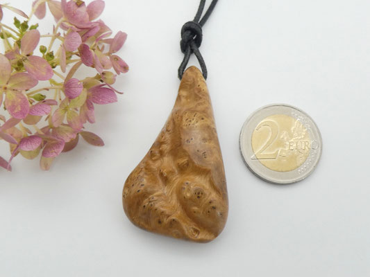 Anhänger aus Holz - Ahornmaser