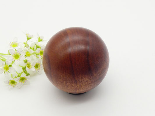 Holzkugel aus Mammutbaum 44 mm