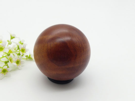 Holzkugel aus Mammutbaum 44 mm