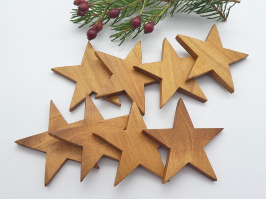 8 Holzsterne aus Kirsche