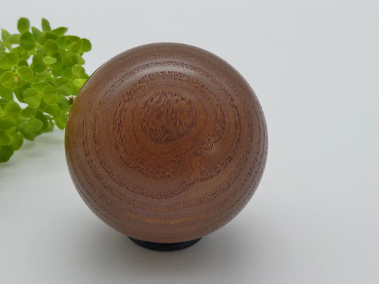 Holzkugel aus Maulbeerbaum 50 mm