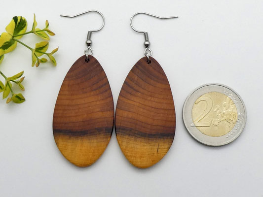 Ohrringe aus Holz - Eibe