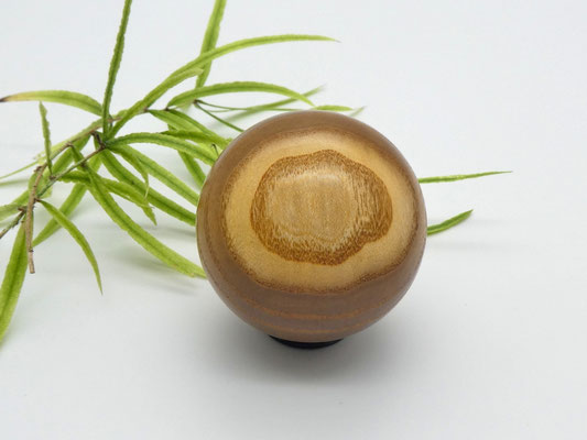 Holzkugel aus Maulbeerbaum 50 mm