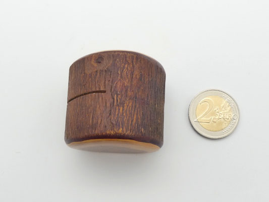 Kartenhalter aus Eibenholz