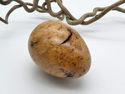 Holzei aus Ahornmaser
