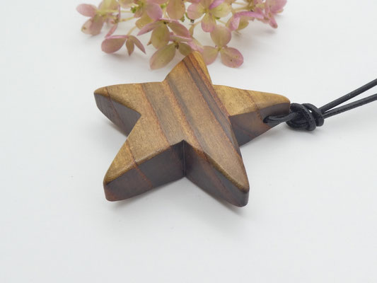 Stern-Anhänger aus Holz - Essigbaum