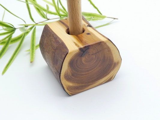 Stifthalter aus Eibe