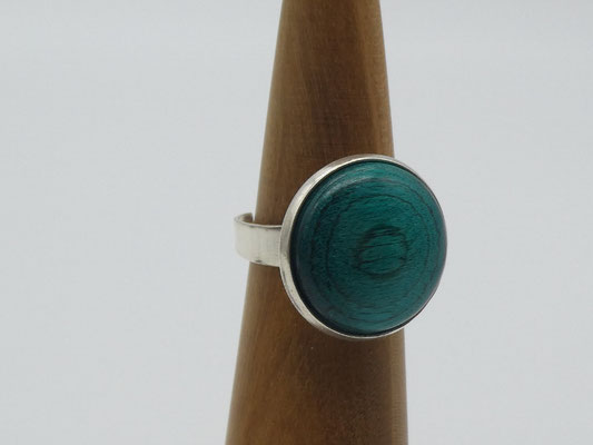 Ring mit Holzcabochon in türkis