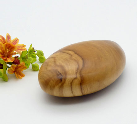Handschmeichler aus Holz - Olivenholz
