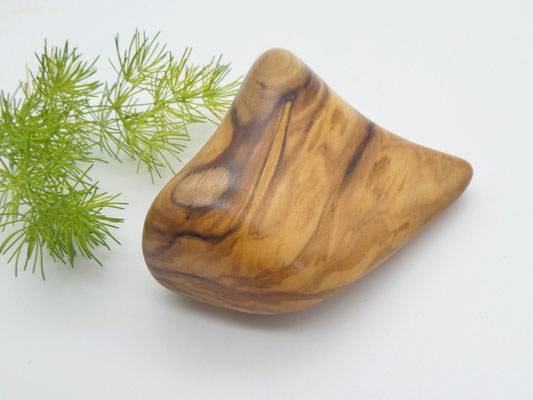 Handschmeichler aus Olivenholz