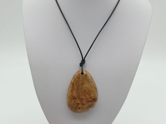 Anhänger aus Holz - Ahornmaser