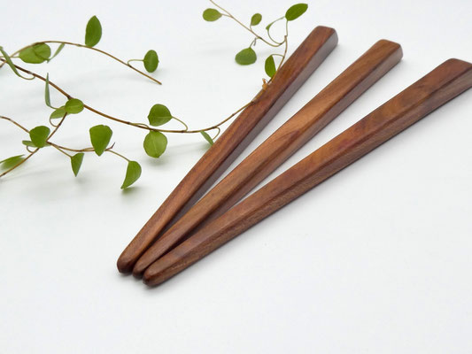 Haarnadel aus Holz - Zwetschge