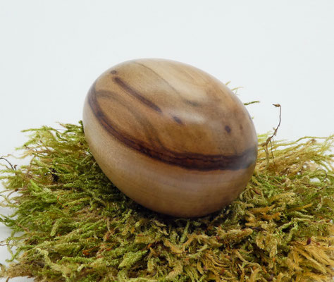 Osterei aus Amber