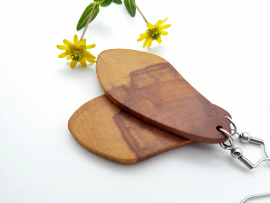 Ohrringe aus Holz - Apfelbaum