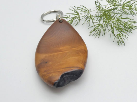 Schlüsselanhänger aus Holz - Eibe