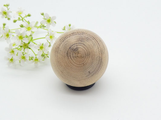 Holzkugel aus Maroni 46 mm (Edelkastanie)