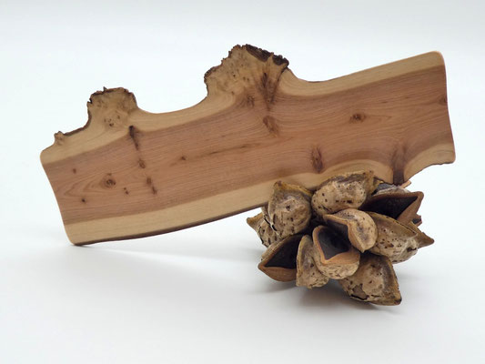 Lesezeichen aus Holz - echtes Wacholdermaserholz