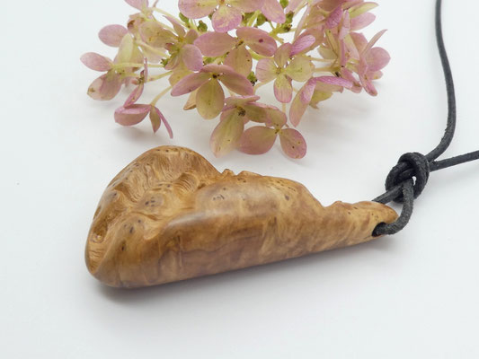 Anhänger aus Holz - Ahornmaser