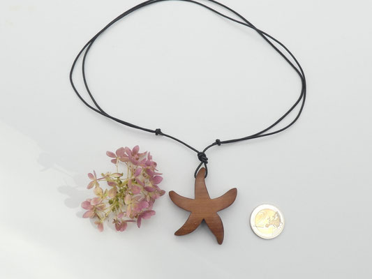 Seestern-Anhänger aus Holz - Zwetschge