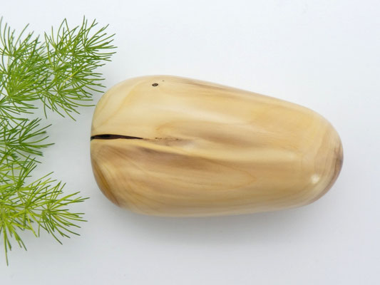 Handschmeichler aus Holz - Eibe