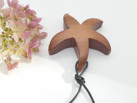 Seestern-Anhänger aus Holz - Zwetschge