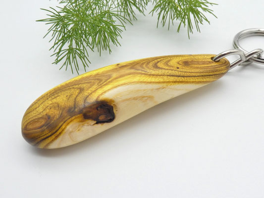 Schlüsselanhänger-Handschmeichler aus Perückenstrauch