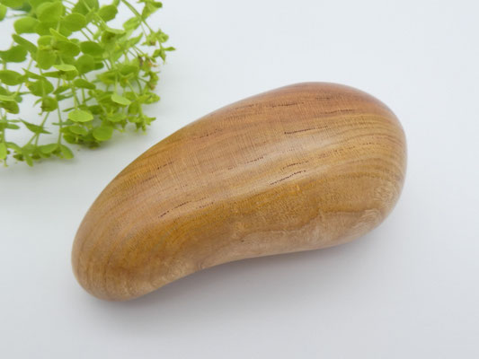 Handschmeichler aus Kirsche