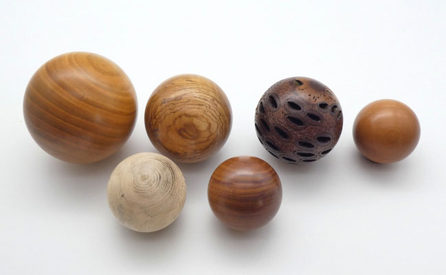 Holzkugel aus Maroni, 52 mm