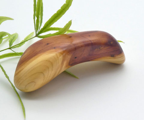 Handschmeichler aus Holz - chinesischer Wacholder