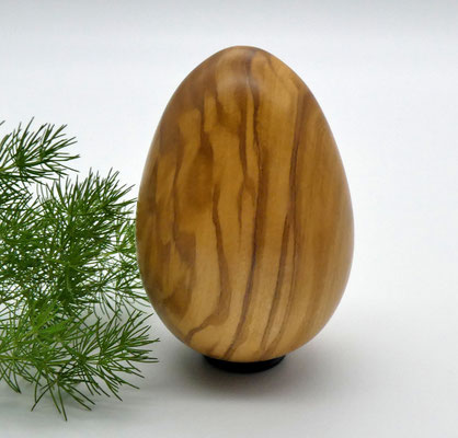 Holzei aus Olivenholz für Ostern