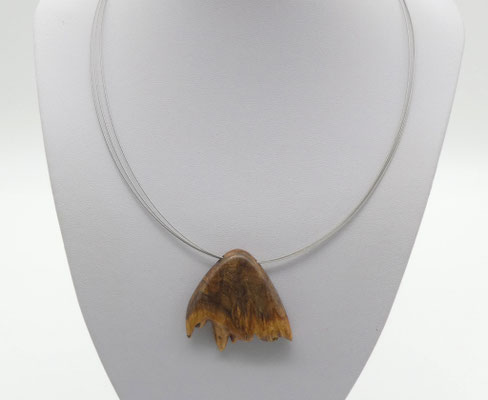 Anhänger aus Ahornmaser & Edelstahlcollier