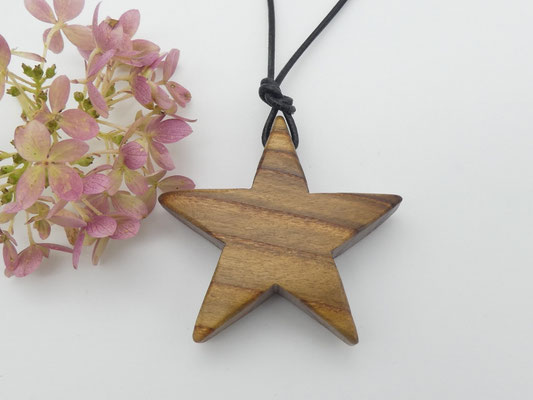 Stern-Anhänger aus Holz - Essigbaum