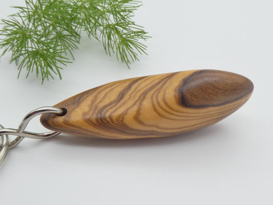 Schlüsselanhänger aus Olivenholz