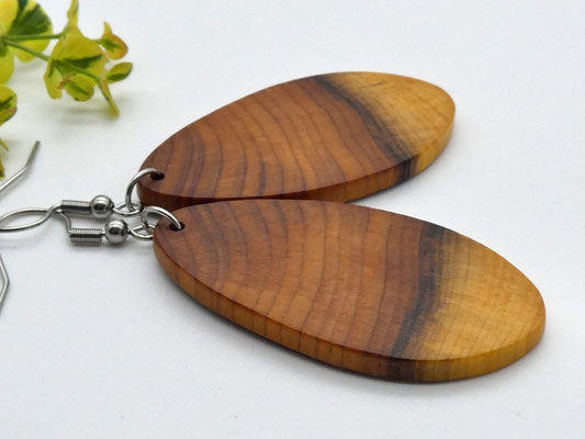 Ohrringe aus Holz - Eibe
