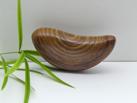 Handschmeichler aus Essigbaum