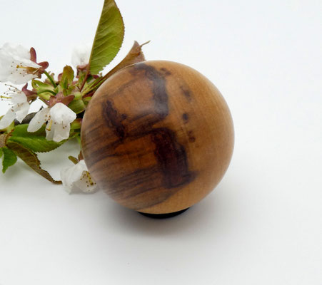 Holzkugel aus Amber, 48 mm