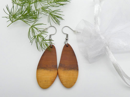 Ohrringe aus Holz - Eibe