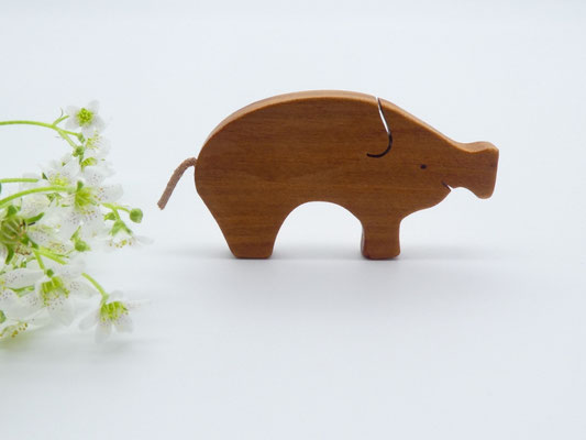 Schwein Magnet aus Apfelholz