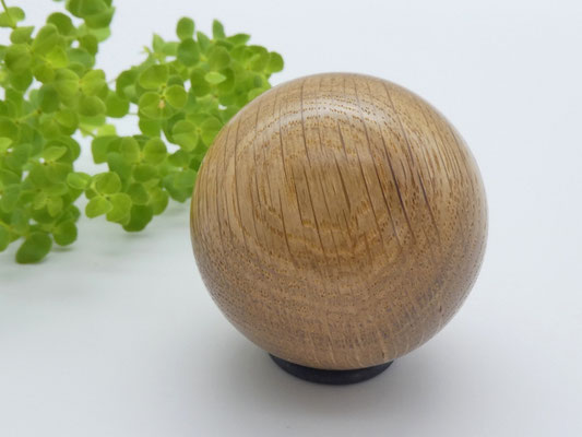 Holzkugel aus Eiche, 47 mm