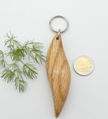 Schlüsselanhänger aus Holz - Roteiche