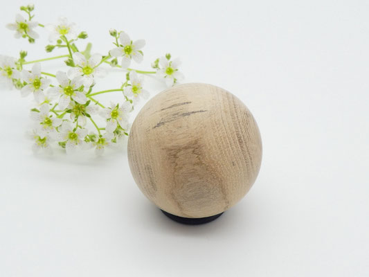 Holzkugel aus Maroni 46 mm (Edelkastanie)