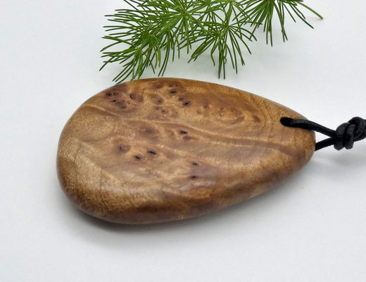 Anhänger aus Holz - Ahornmaser