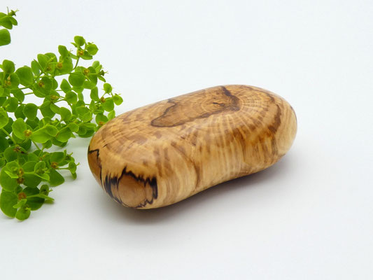 Handschmeichler aus gestockter Eberesche