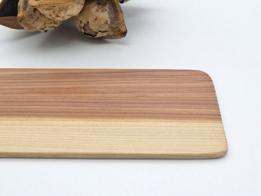Lesezeichen aus Holz - Zeder